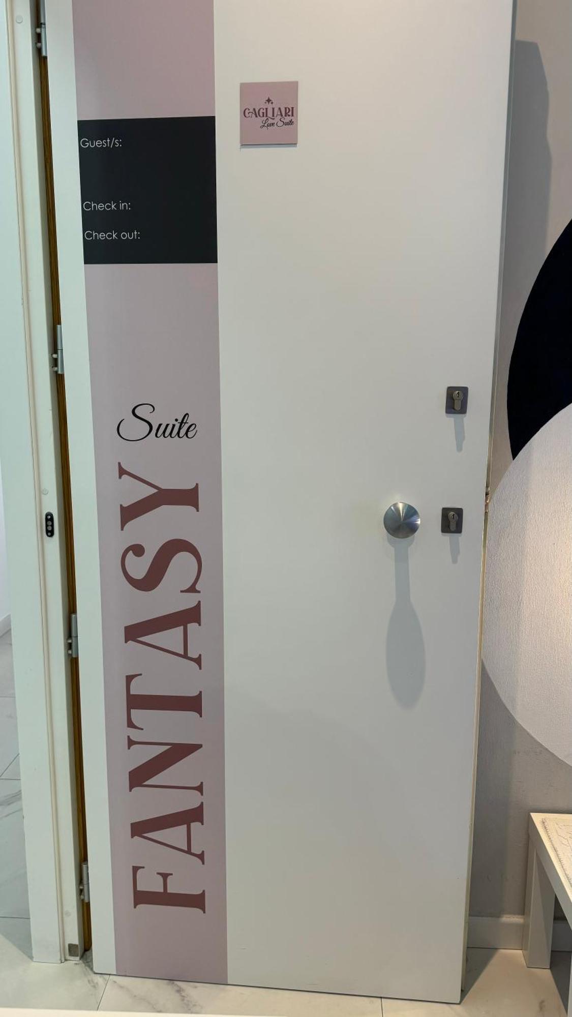 Cagliari Love Suite Ngoại thất bức ảnh